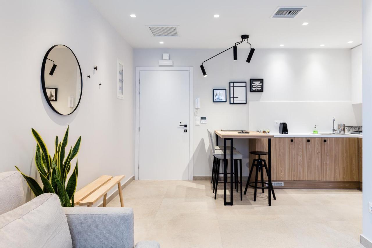 Luxury Apartments In Plaka By Upstreet Atene Esterno foto