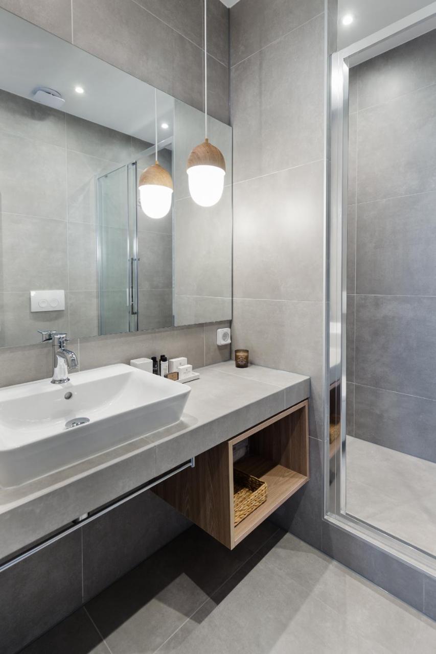 Luxury Apartments In Plaka By Upstreet Atene Esterno foto
